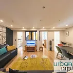 Urban Flat 120 - Charming 3 Bedroom Flat In Le Marais * Παρίσι