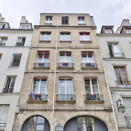 Urban Flat 120 - Charming 3 Bedroom Flat In Le Marais Παρίσι