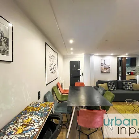 Urban Flat 120 - Charming 3 Bedroom Flat In Le Marais شقة باريس