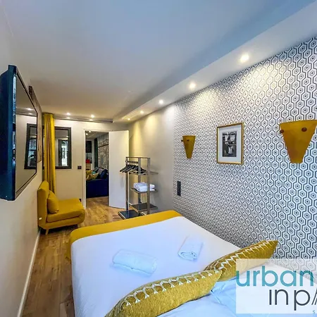 Apartment Urban Flat 120 - Charming 3 Bedroom Flat In Le Marais *