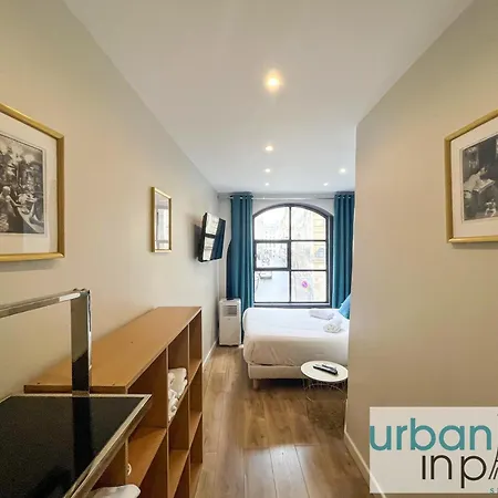 Urban Flat 120 - Charming 3 Bedroom Flat In Le Marais * Paris