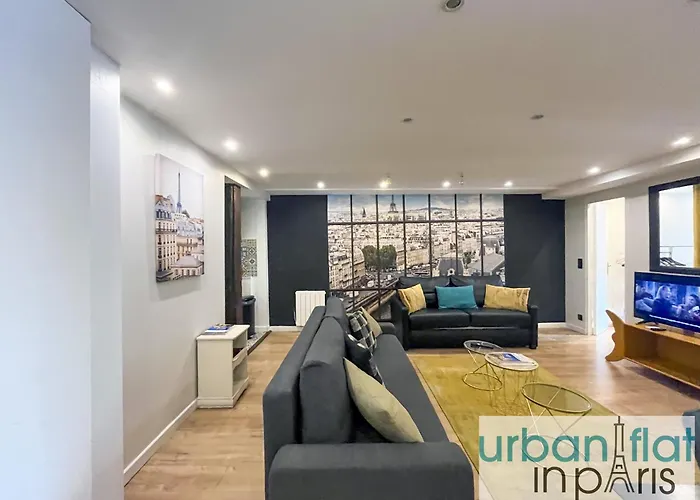 Апартаменты Urban Flat 120 - Charming 3 Bedroom Flat In Le Marais